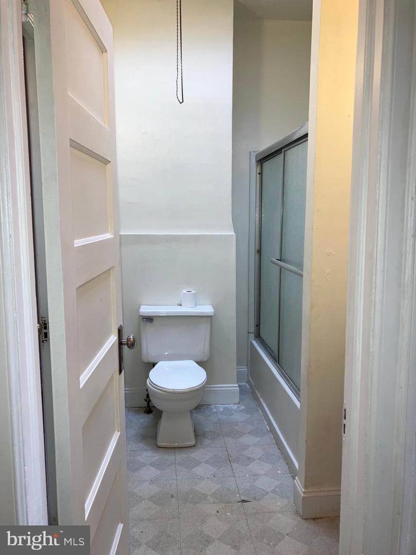 1512 W Ruscomb St Property Photo 31