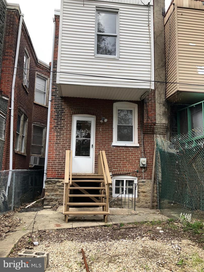 1512 W Ruscomb St Property Photo 39