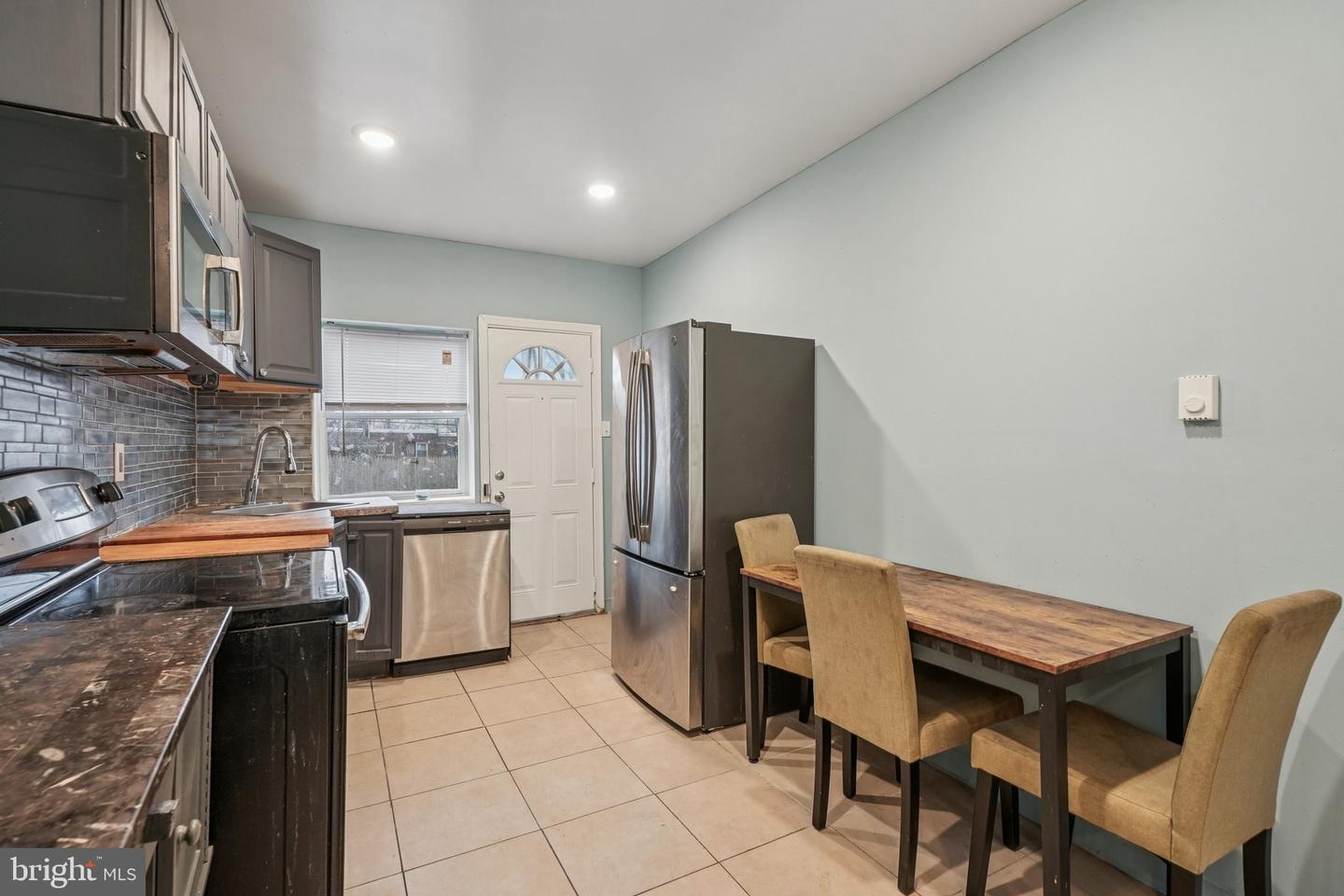 5536 Wheeler St Property Photo 6