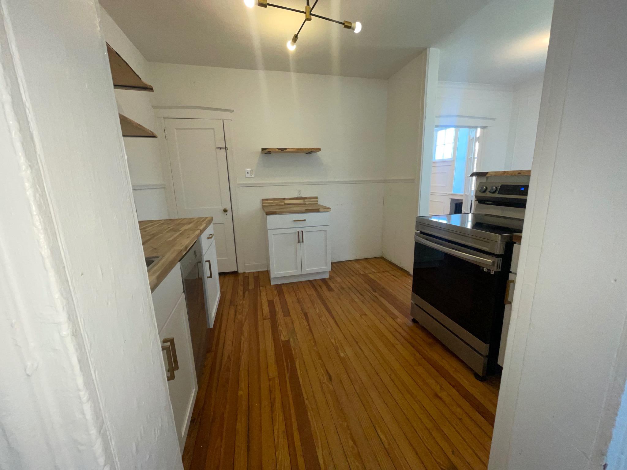 826 E Dorset St Property Photo 11