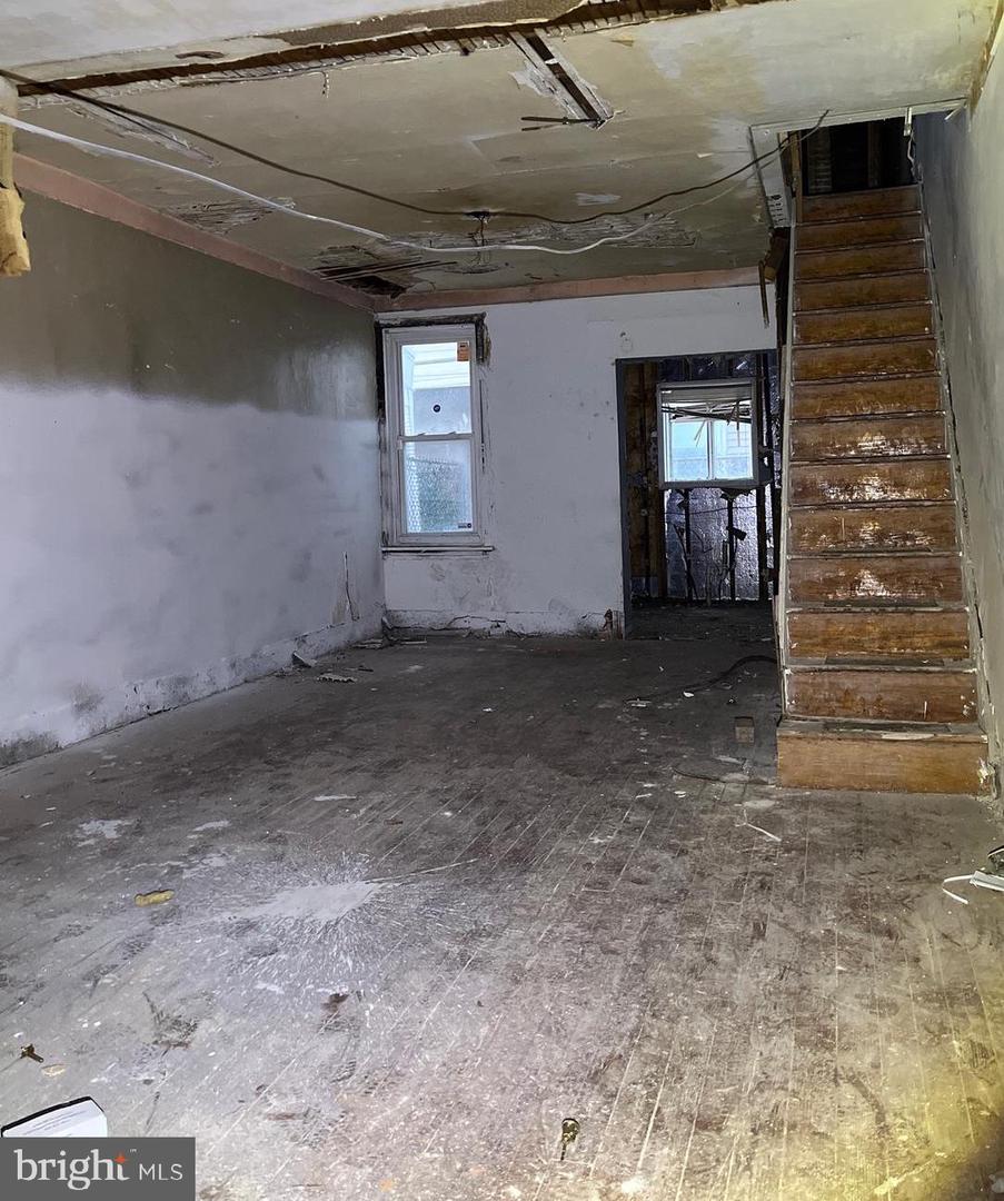3118 Agate St Property Photo 2