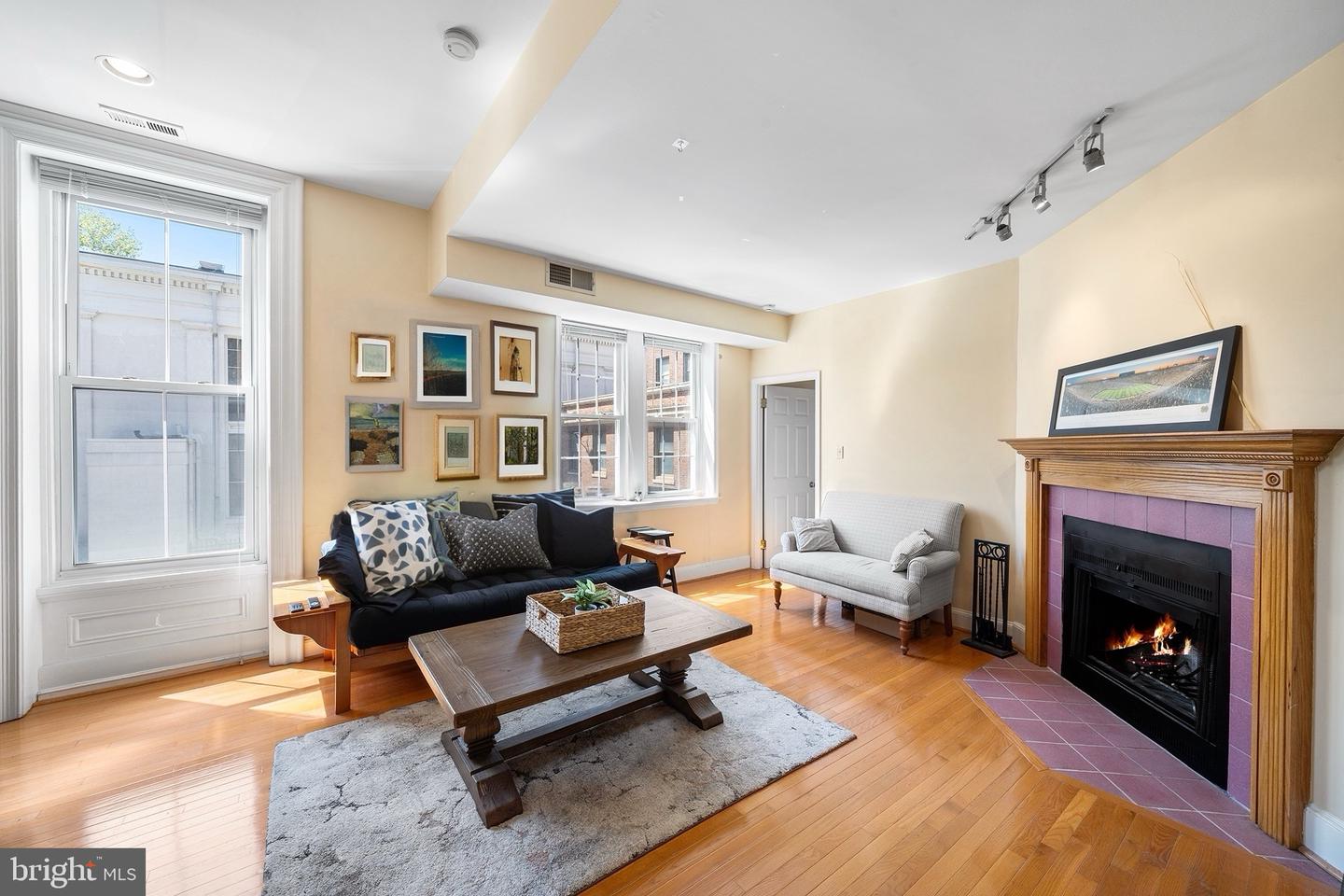 308 S 13th St #11 Property Photo 9