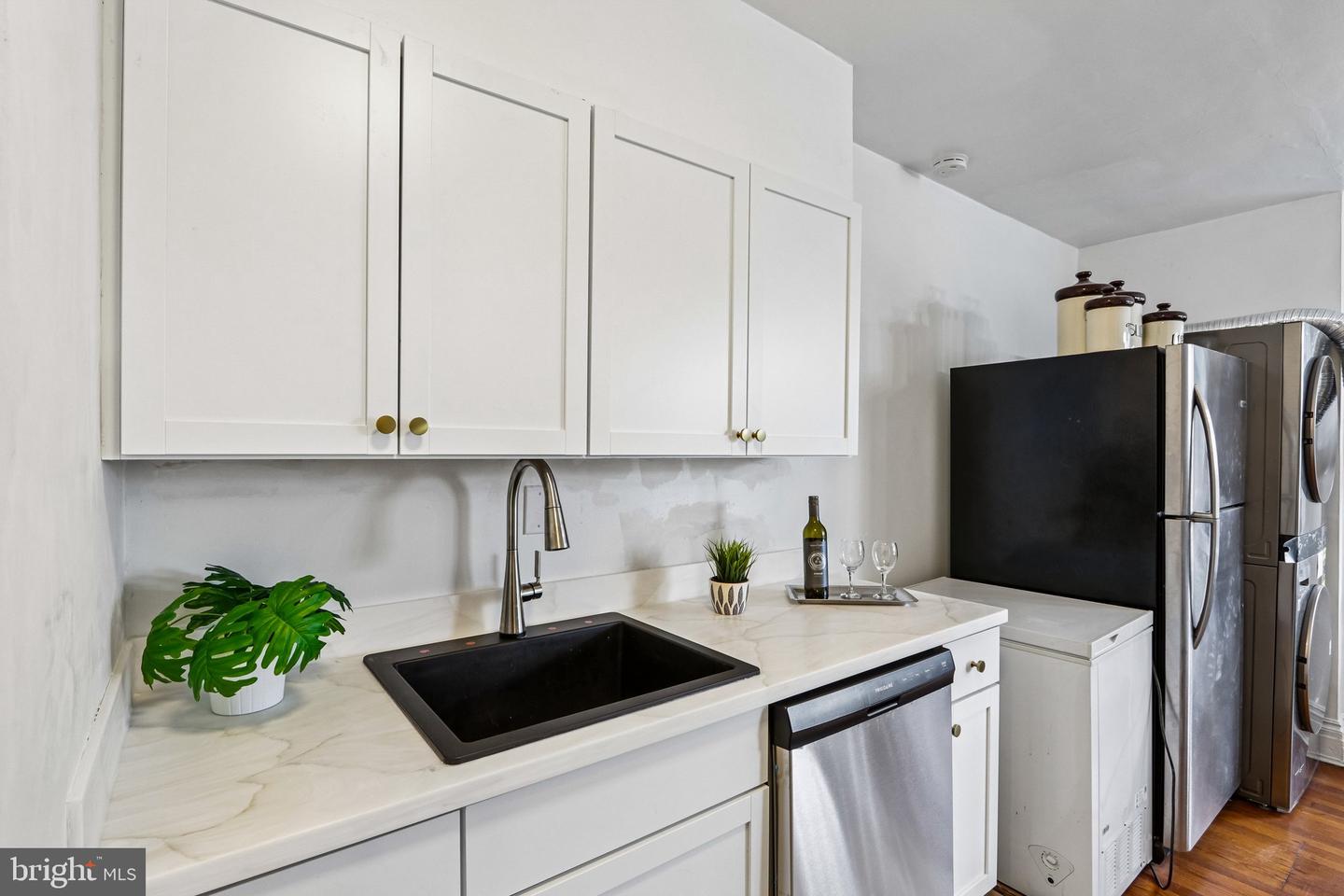 4643 Pine St #c510 Property Photo 11
