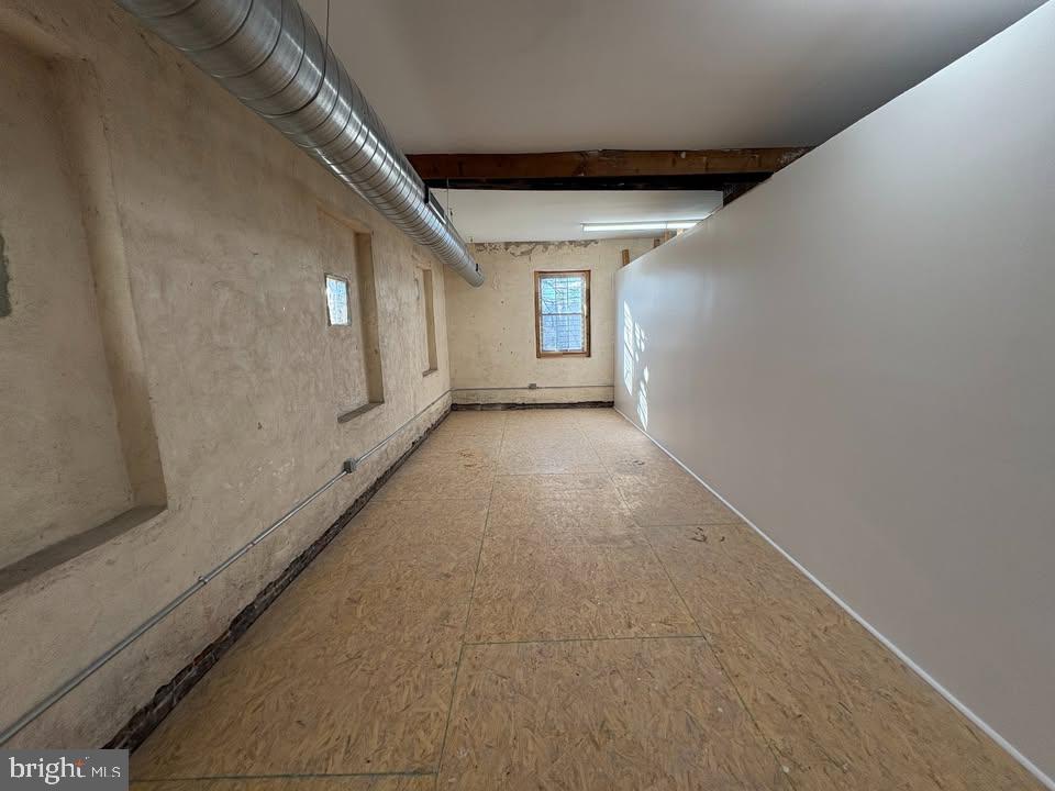2817-21 Helen St Property Photo 7