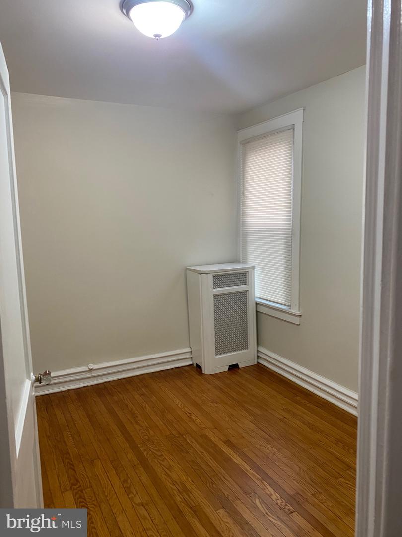 4027 Howland St Property Photo 10