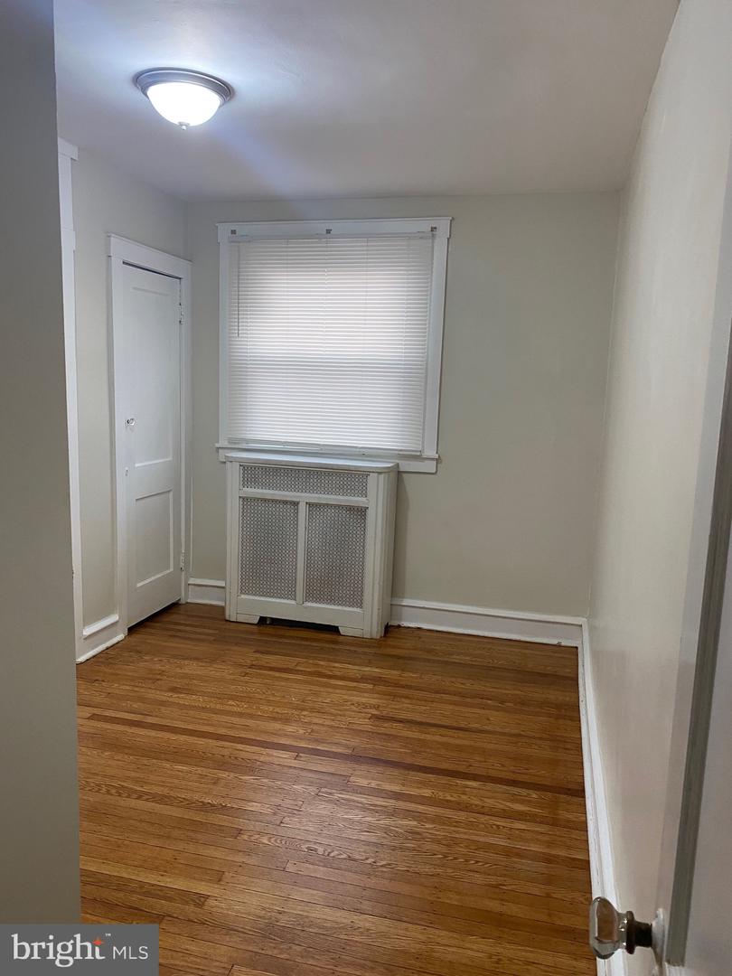 4027 Howland St Property Photo 12