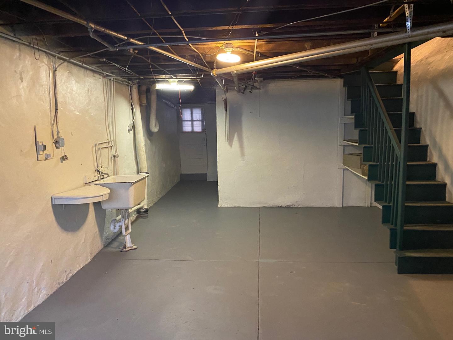 4027 Howland St Property Photo 18