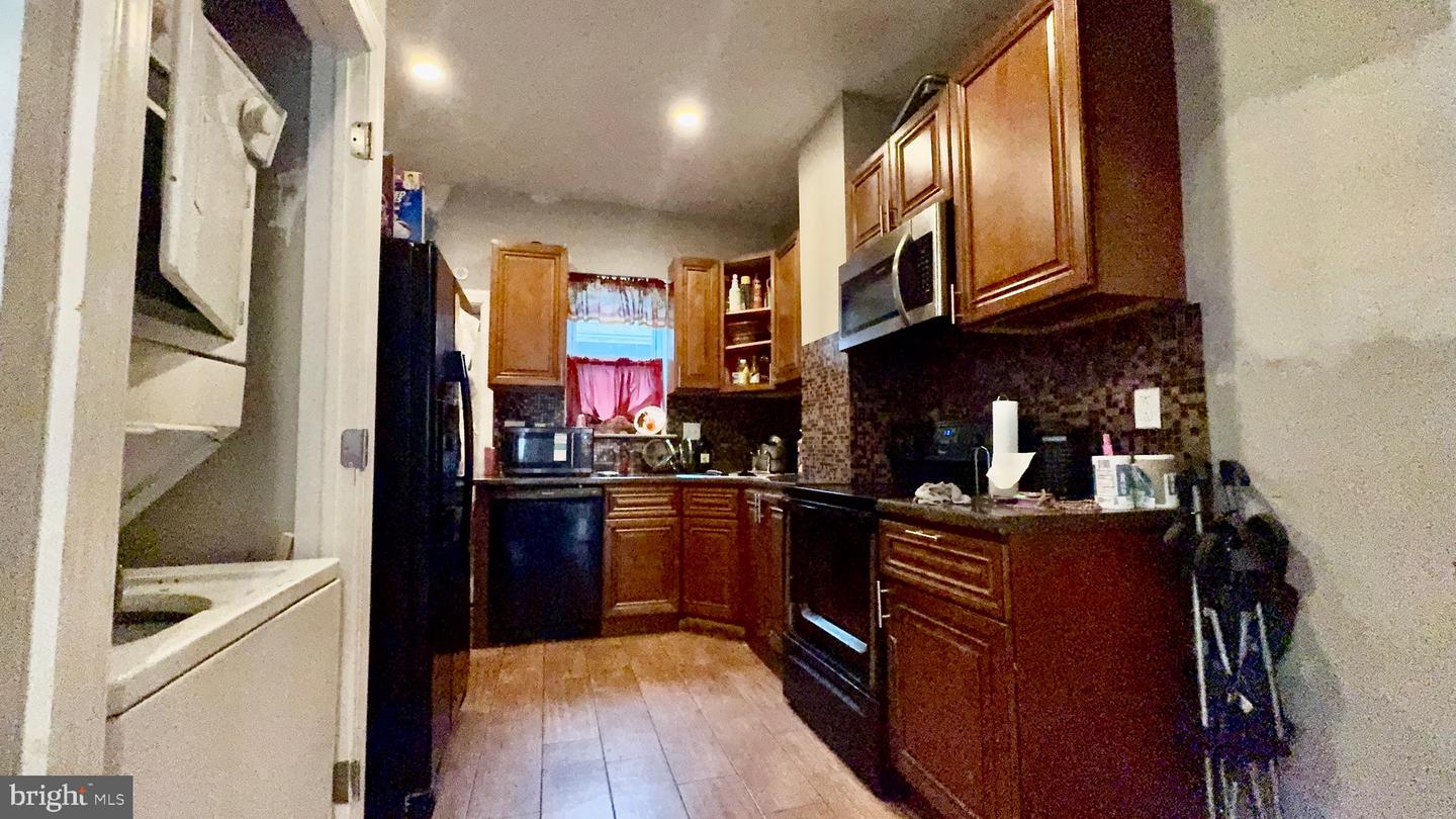 3216 N Hope St Property Photo 3