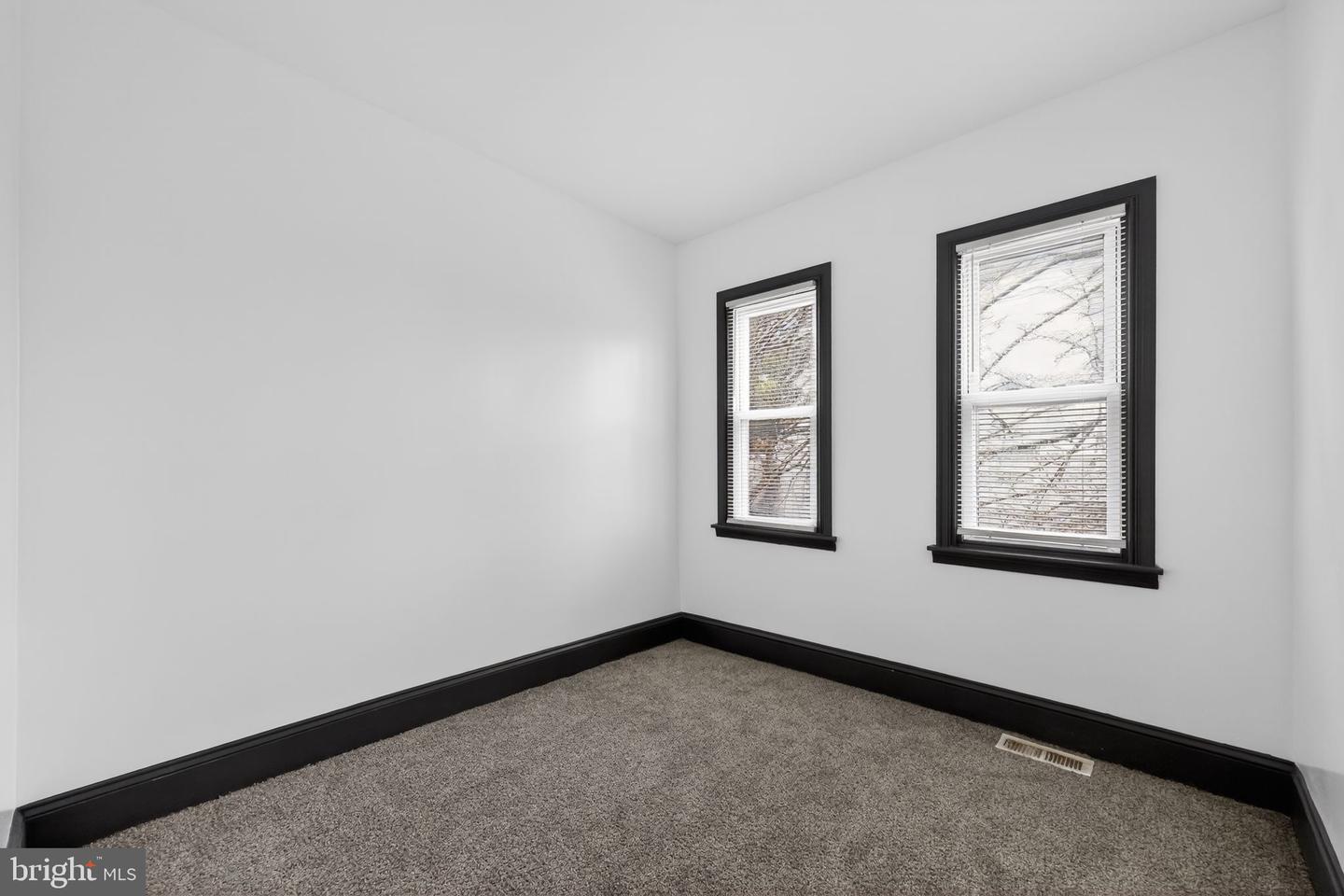 4153 Orchard St Property Photo 11