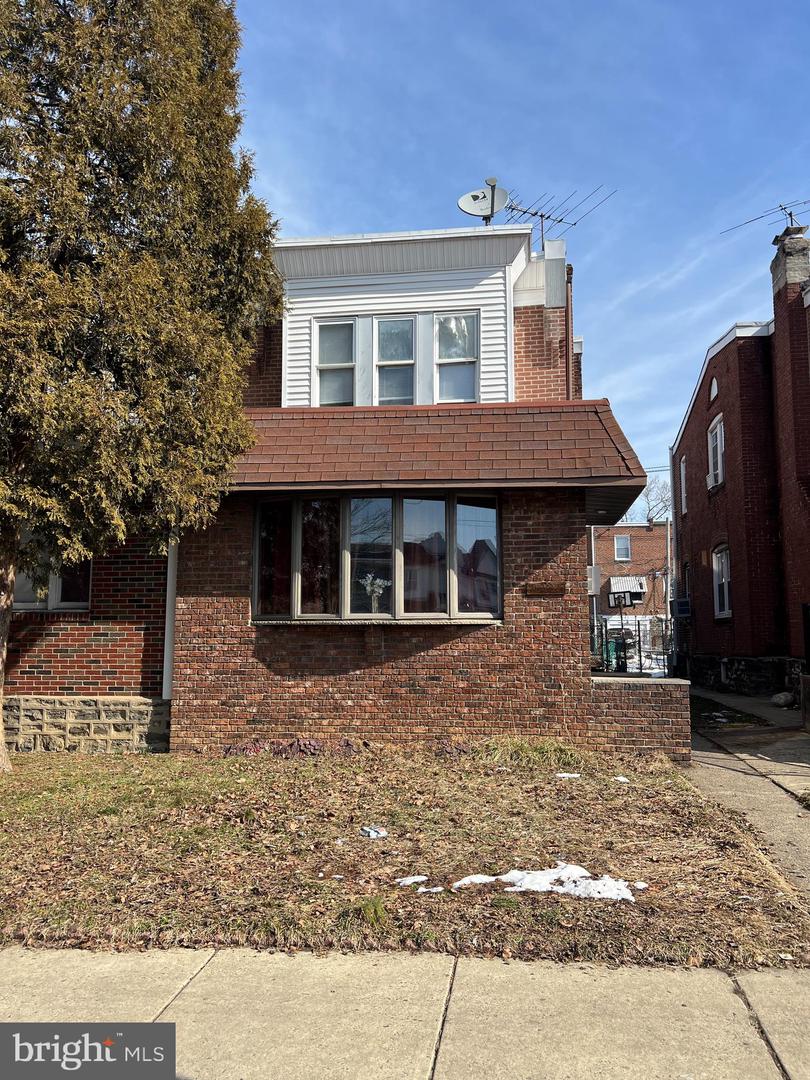 3403 TYSON AVE