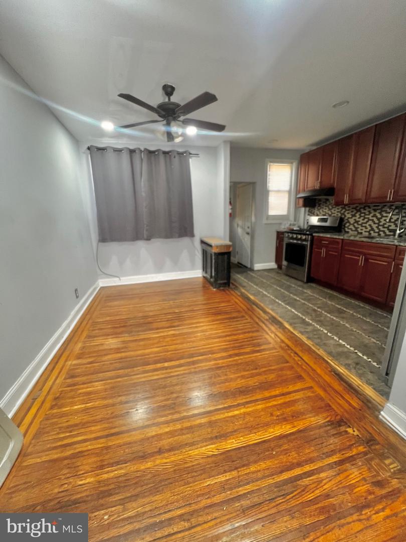 7321 Garman St Property Photo 3
