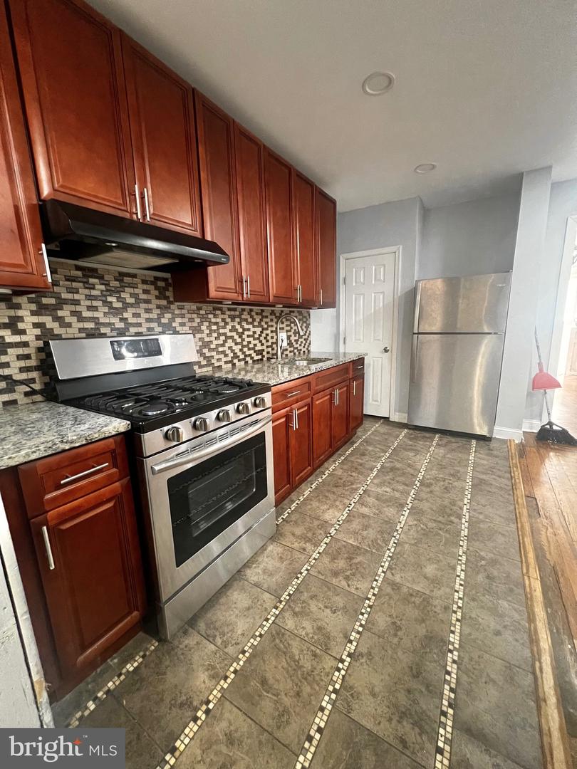 7321 Garman St Property Photo 4
