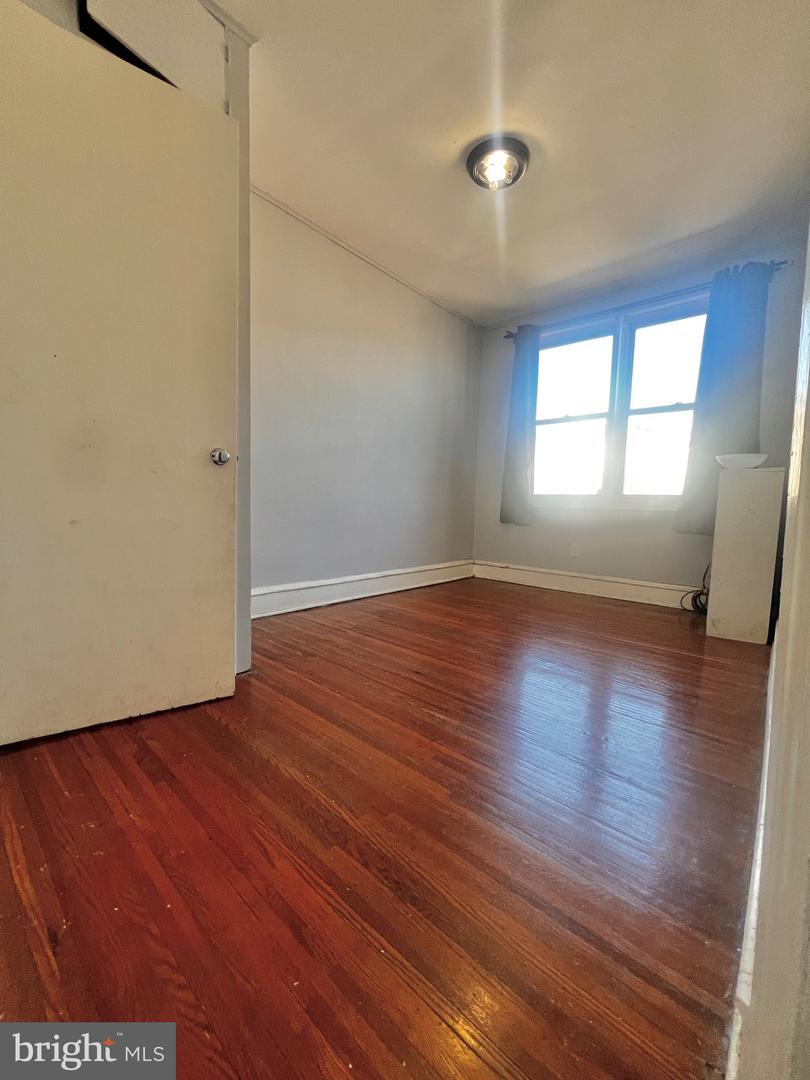 7321 Garman St Property Photo 8