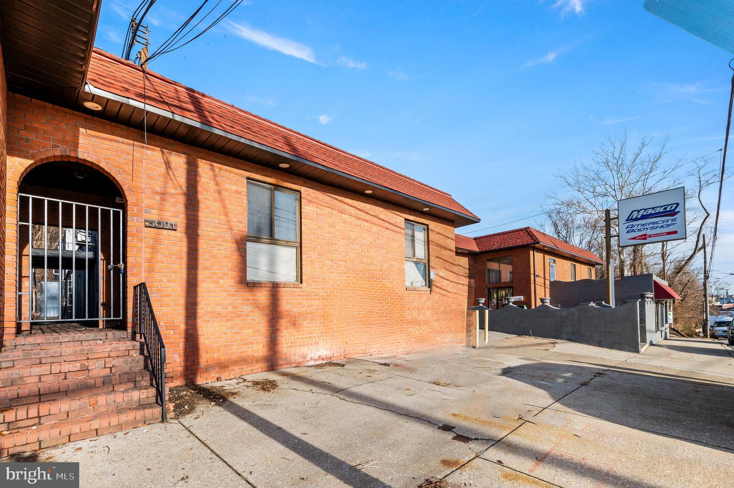 5091 UMBRIA ST #H Property Photo 1
