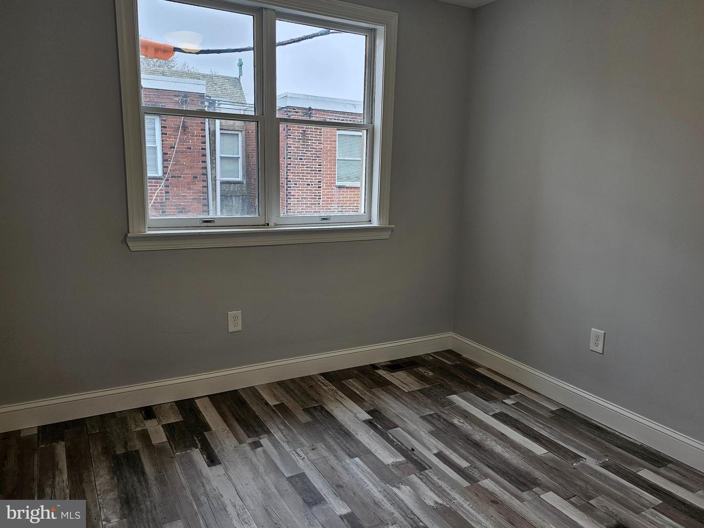1744 Stocker St Property Photo 22