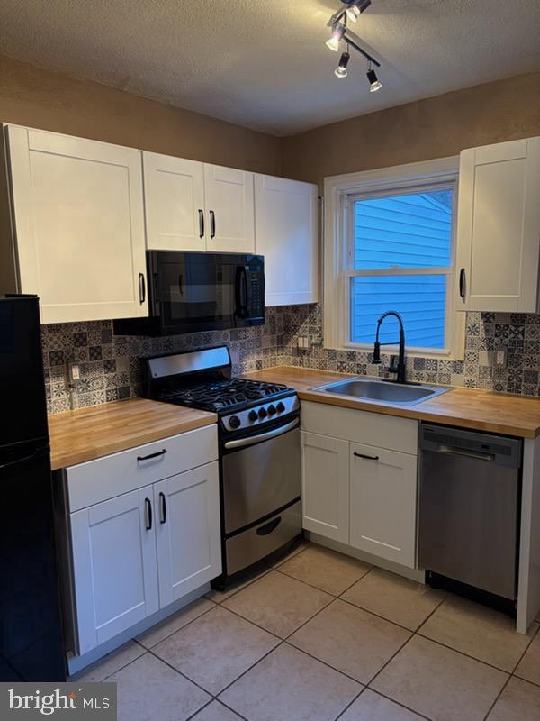 5229 Pulaski Ave Property Photo 11