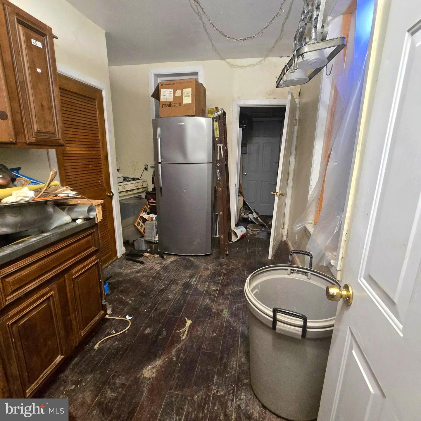 2761 N 29th St Property Photo 6