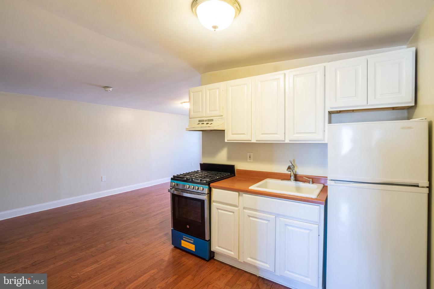 1124 E Passyunk Ave #unit 6 Property Photo 6