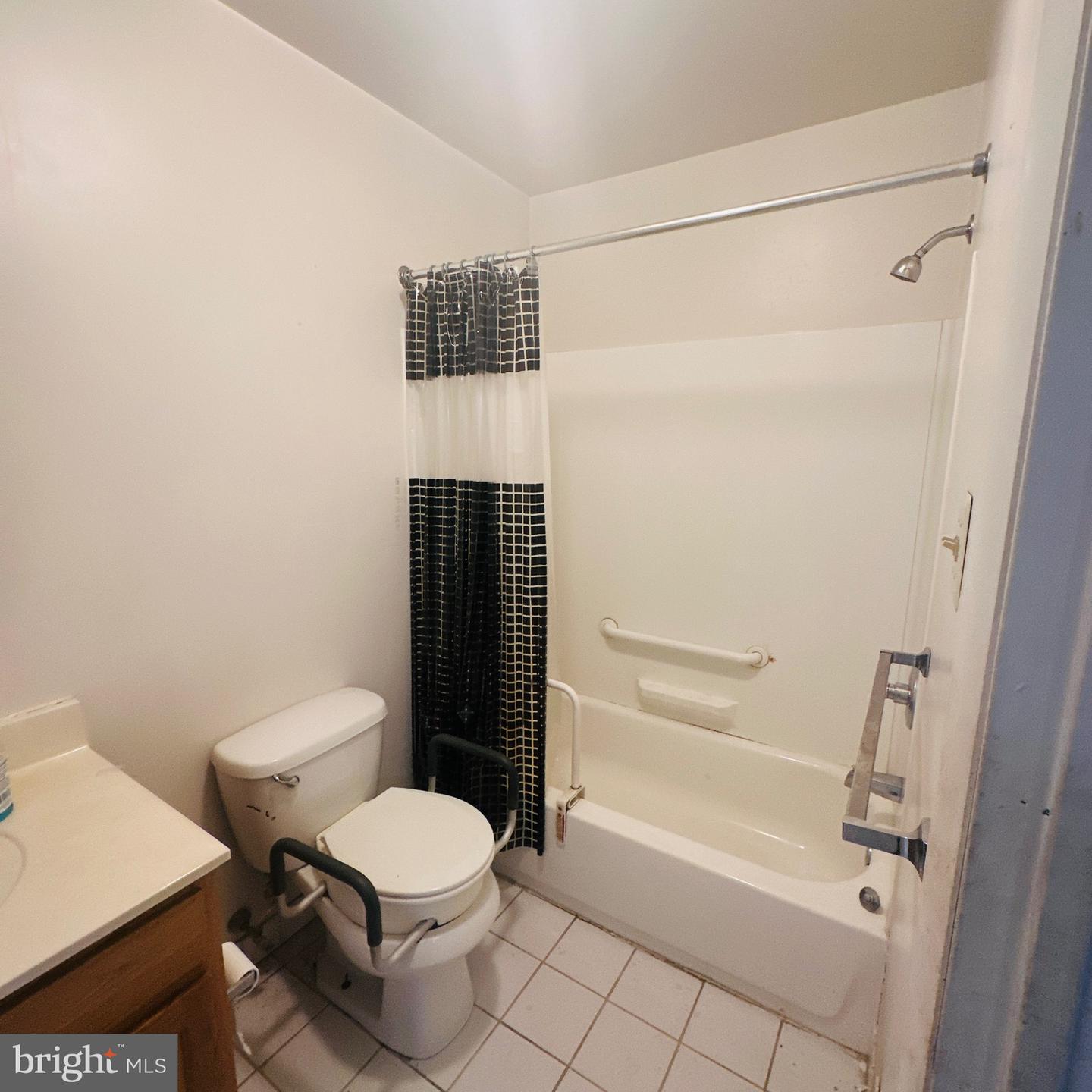 1521 N Uber St Property Photo 23