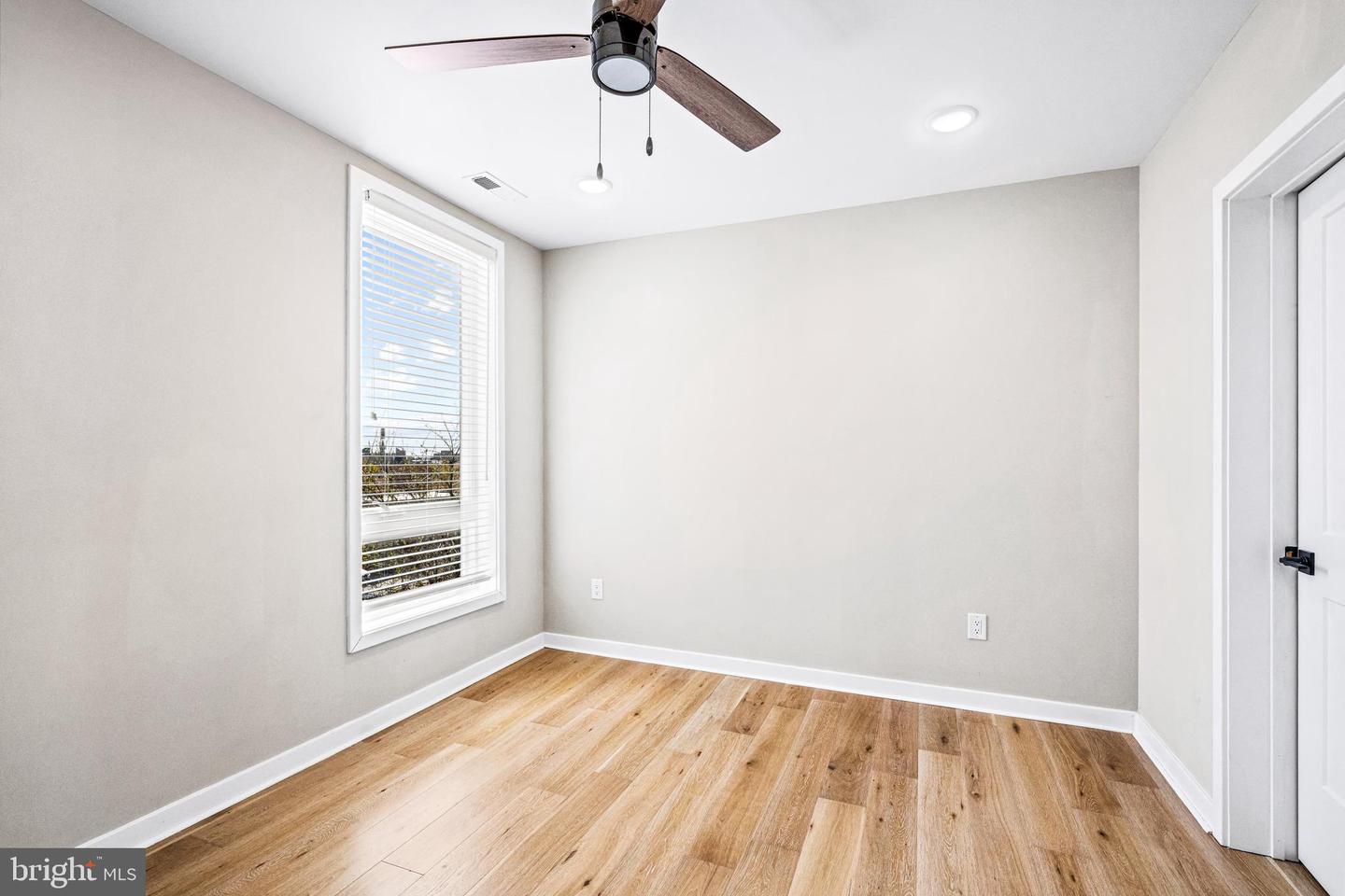 2409 N Hancock St #6 Property Photo 25