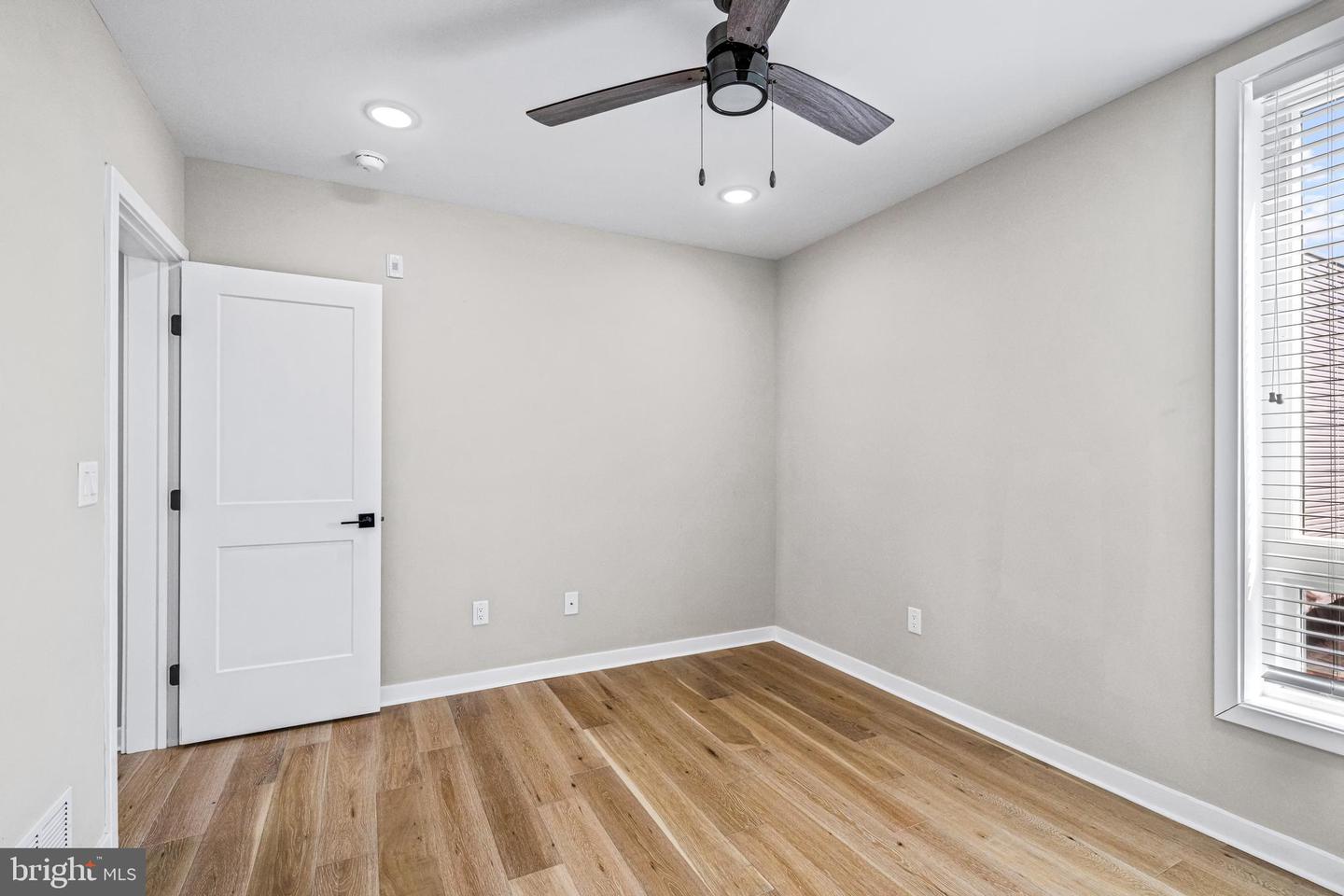 2409 N Hancock St #6 Property Photo 26