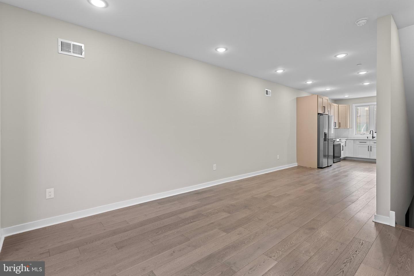 2528 N Hope St #1 Property Photo 12
