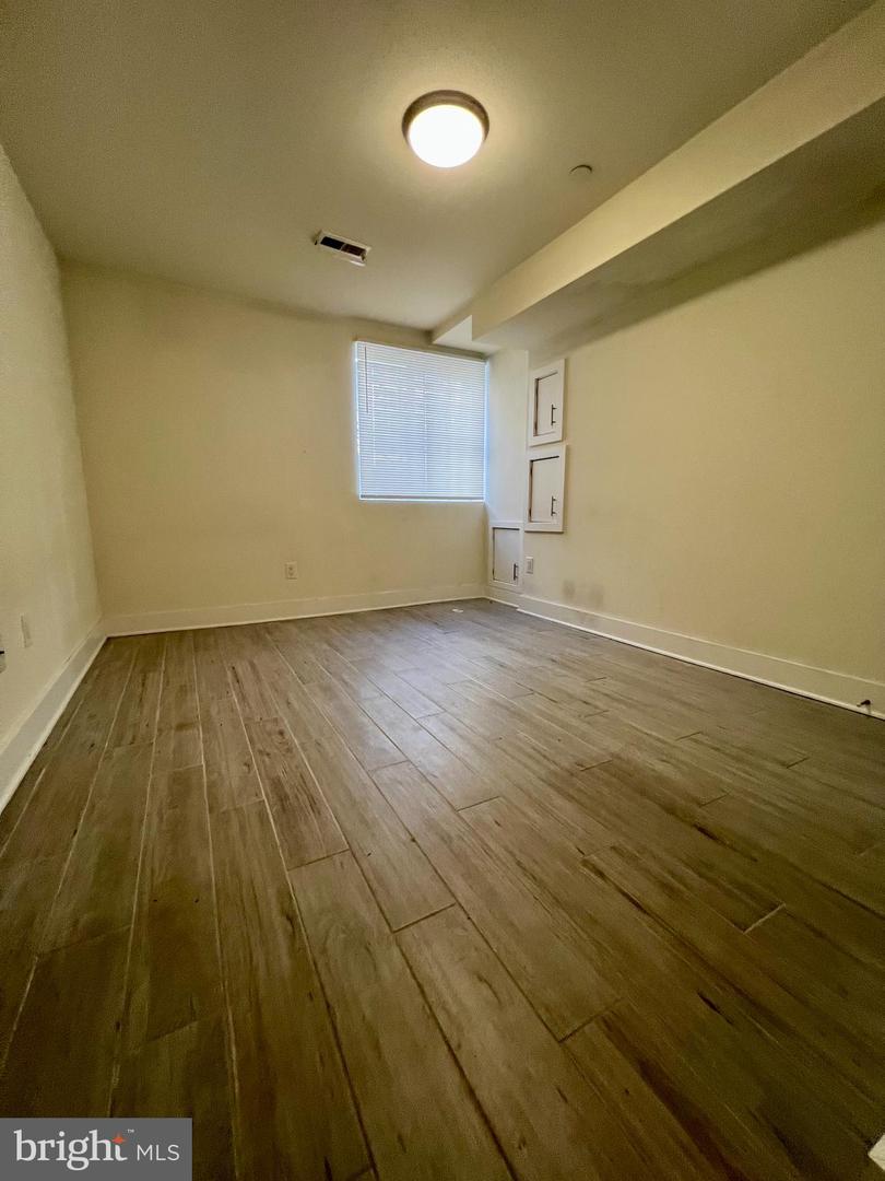 1706 Arlington St #a Property Photo 15