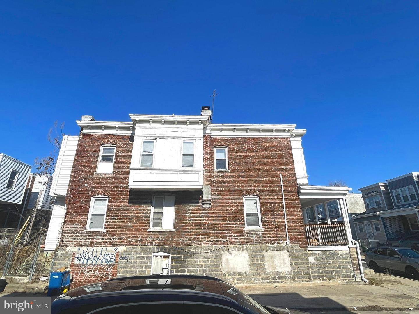 5633 Malcolm St Property Photo 12