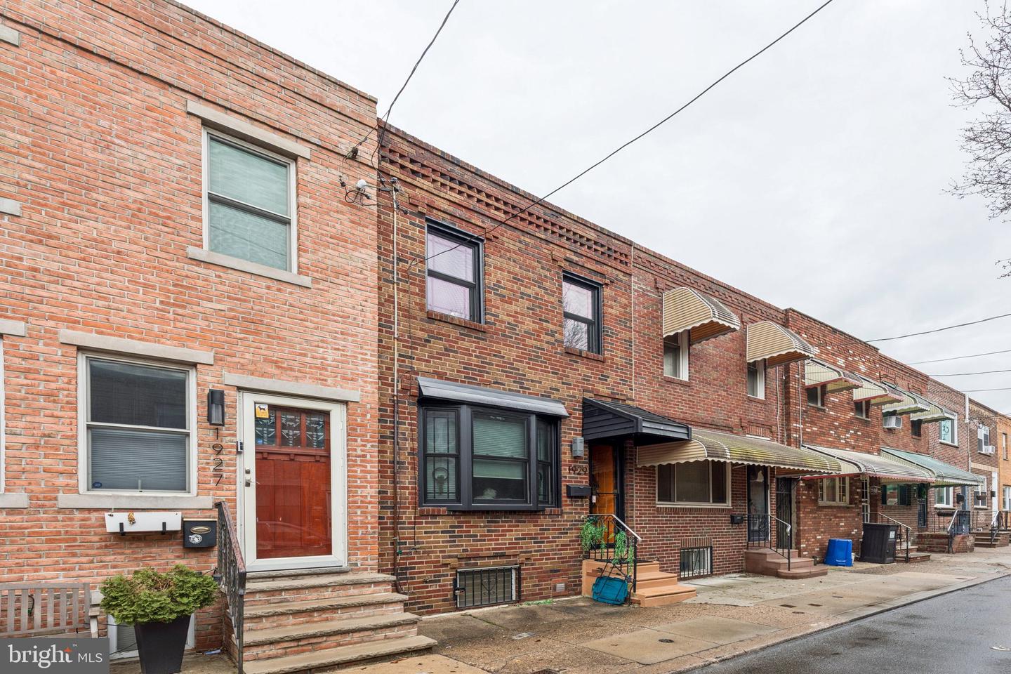 1929 S Camac St Property Photo 3