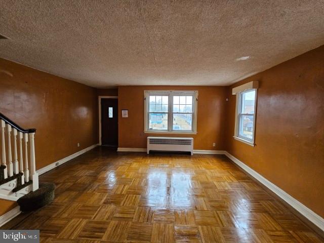 7655 Woolston Ave Property Photo 3