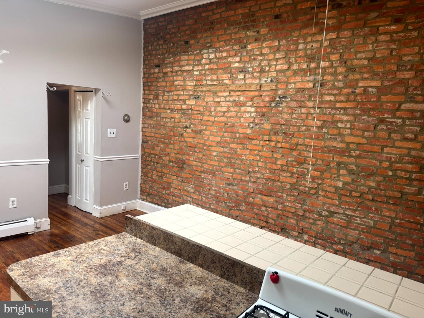 6330 Germantown Ave Property Photo 2