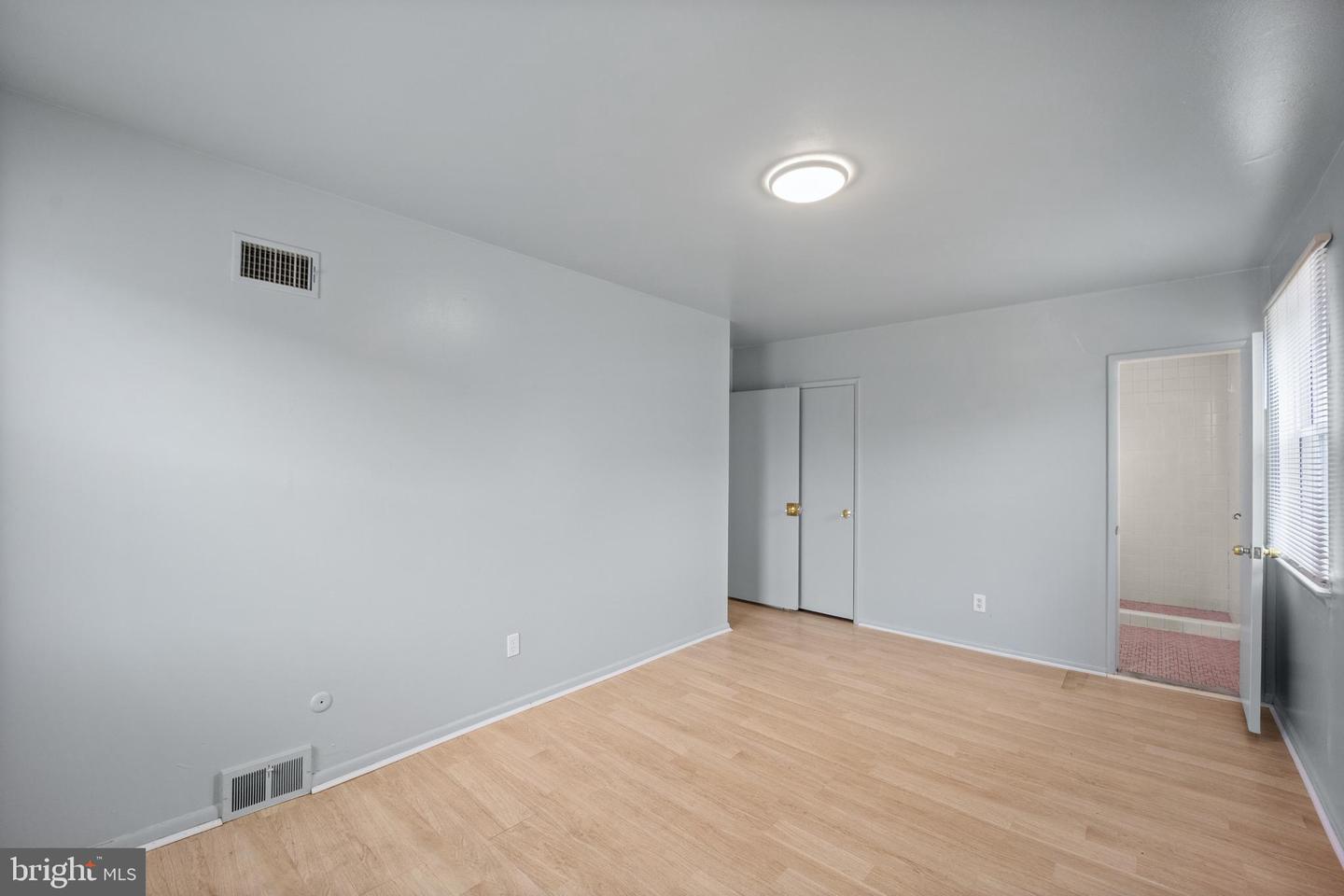 7727 Langdon St #unit 2 Property Photo 20