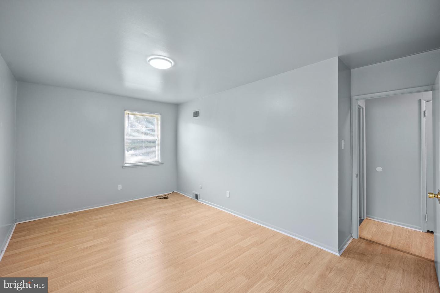 7727 Langdon St #unit 2 Property Photo 22
