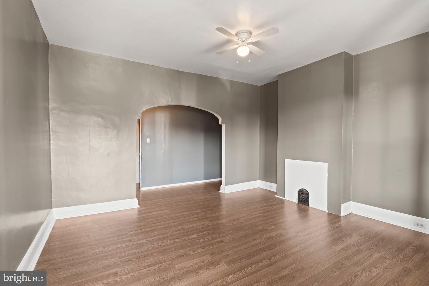 1848 S Conestoga St Property Photo 5