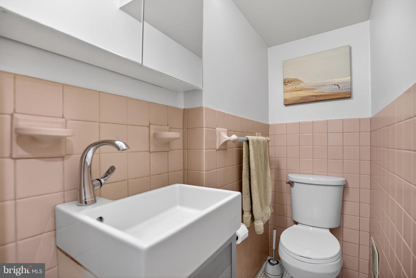 928 Annin St Property Photo 7