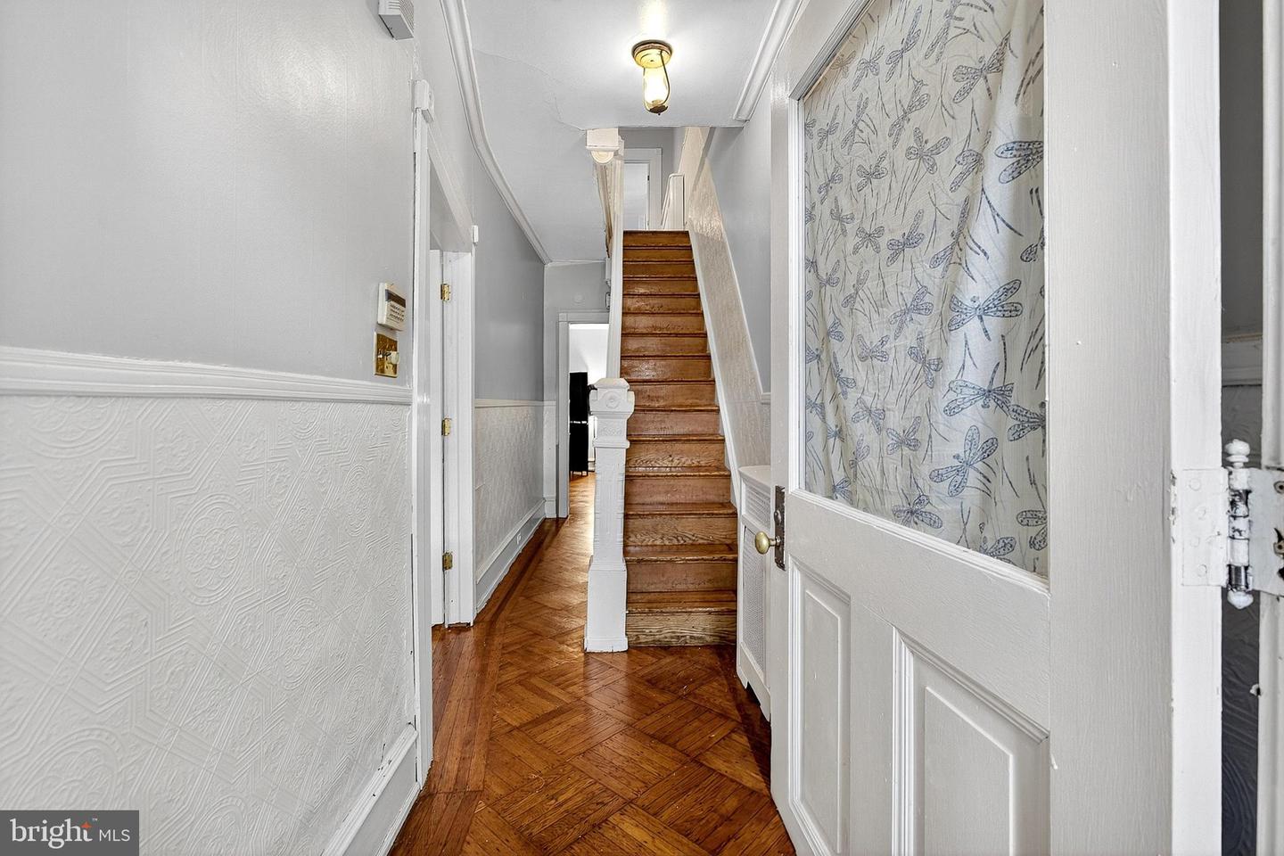 4314 Pine St Property Photo 7