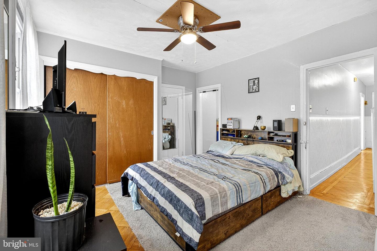 4314 Pine St Property Photo 28