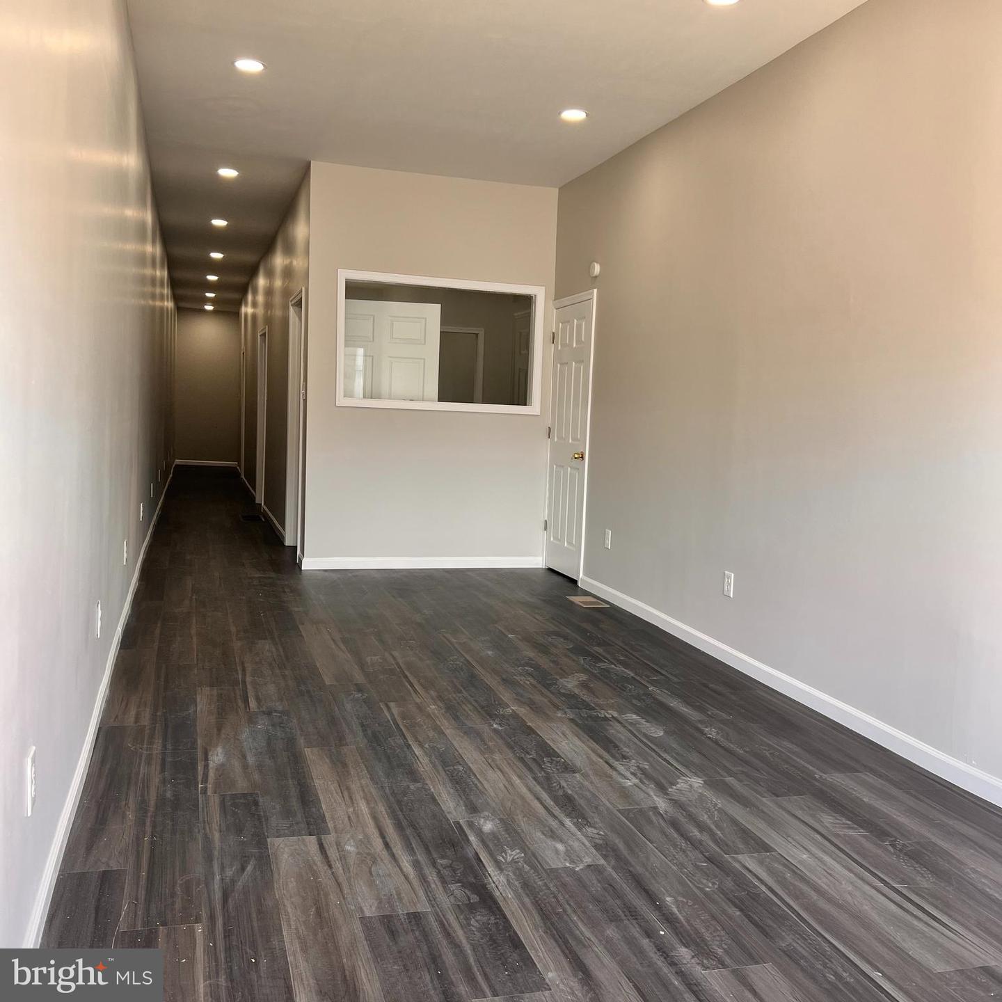 4810-12 N Broad St #a Property Photo 1