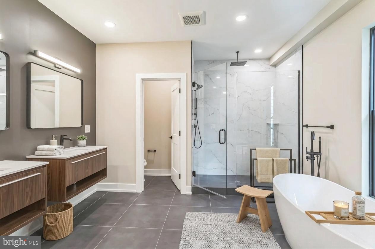 202 Kalos St Property Photo 4