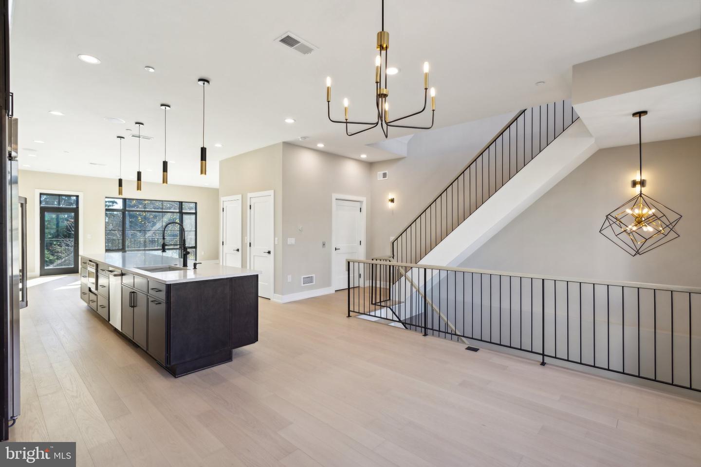 202 Kalos St Property Photo 13