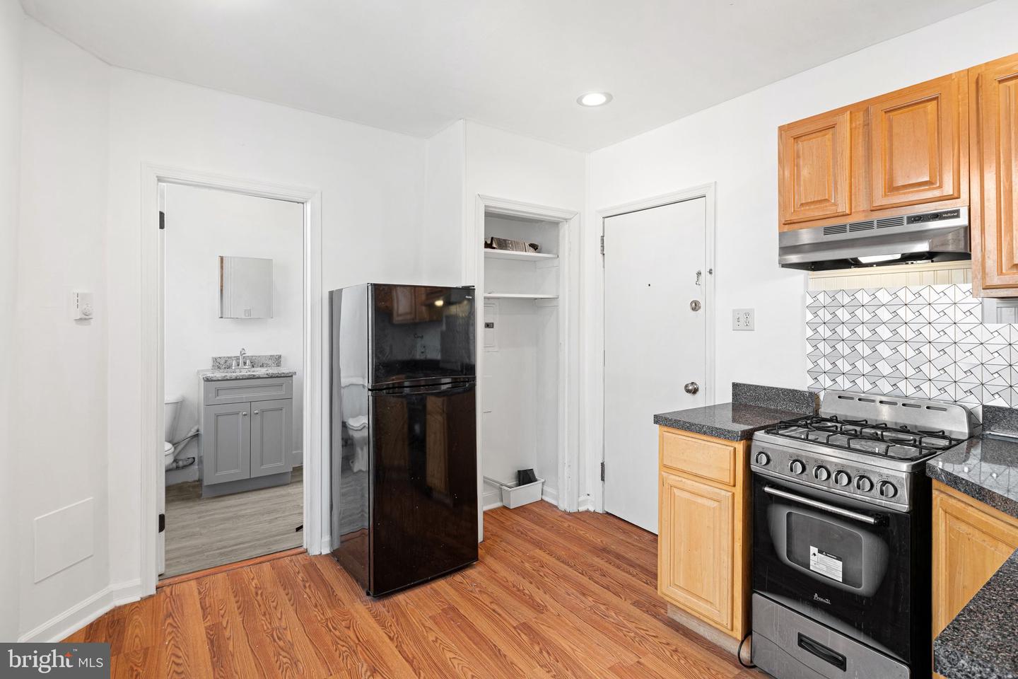 1427 W Ritner St Property Photo 5