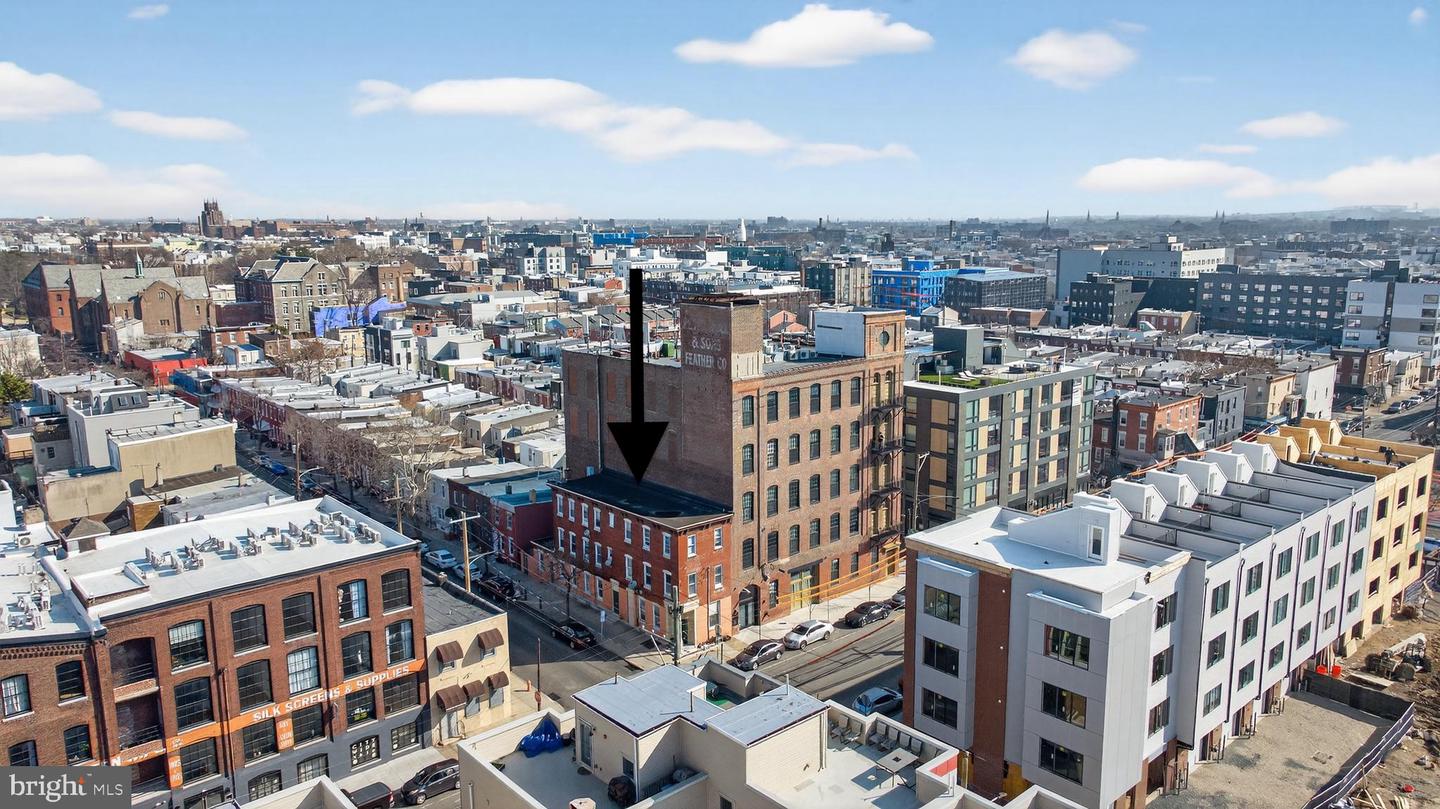 175-00 W BERKS ST Property Photo 1