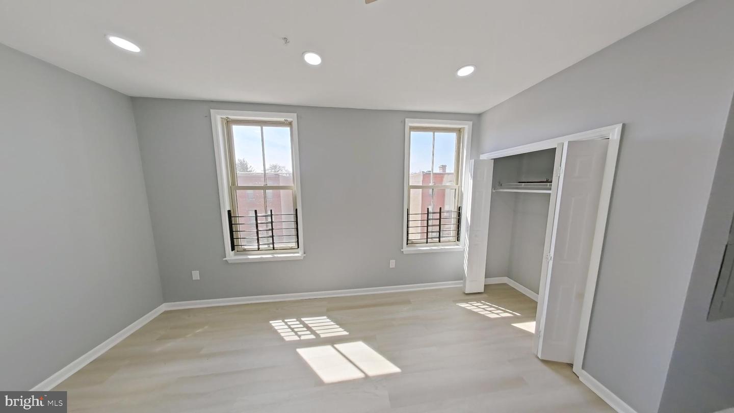 1831 W Diamond St #3 Property Photo 7