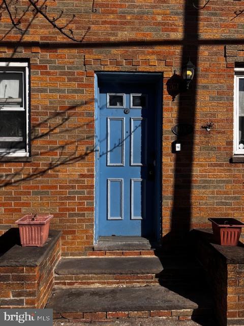 1055 Daly St Property Photo 1