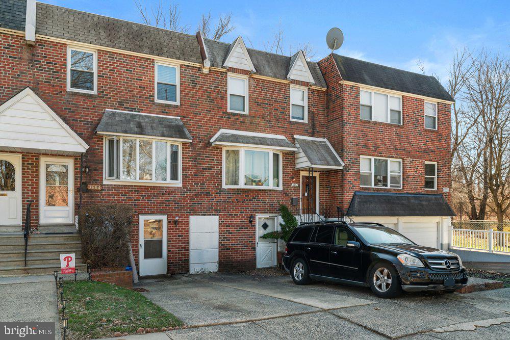 3602 GENESEE PL Property Photo 1