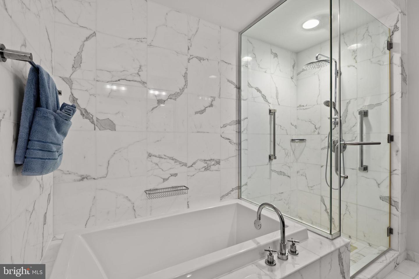 1414 S Penn Sq #10a Property Photo 11