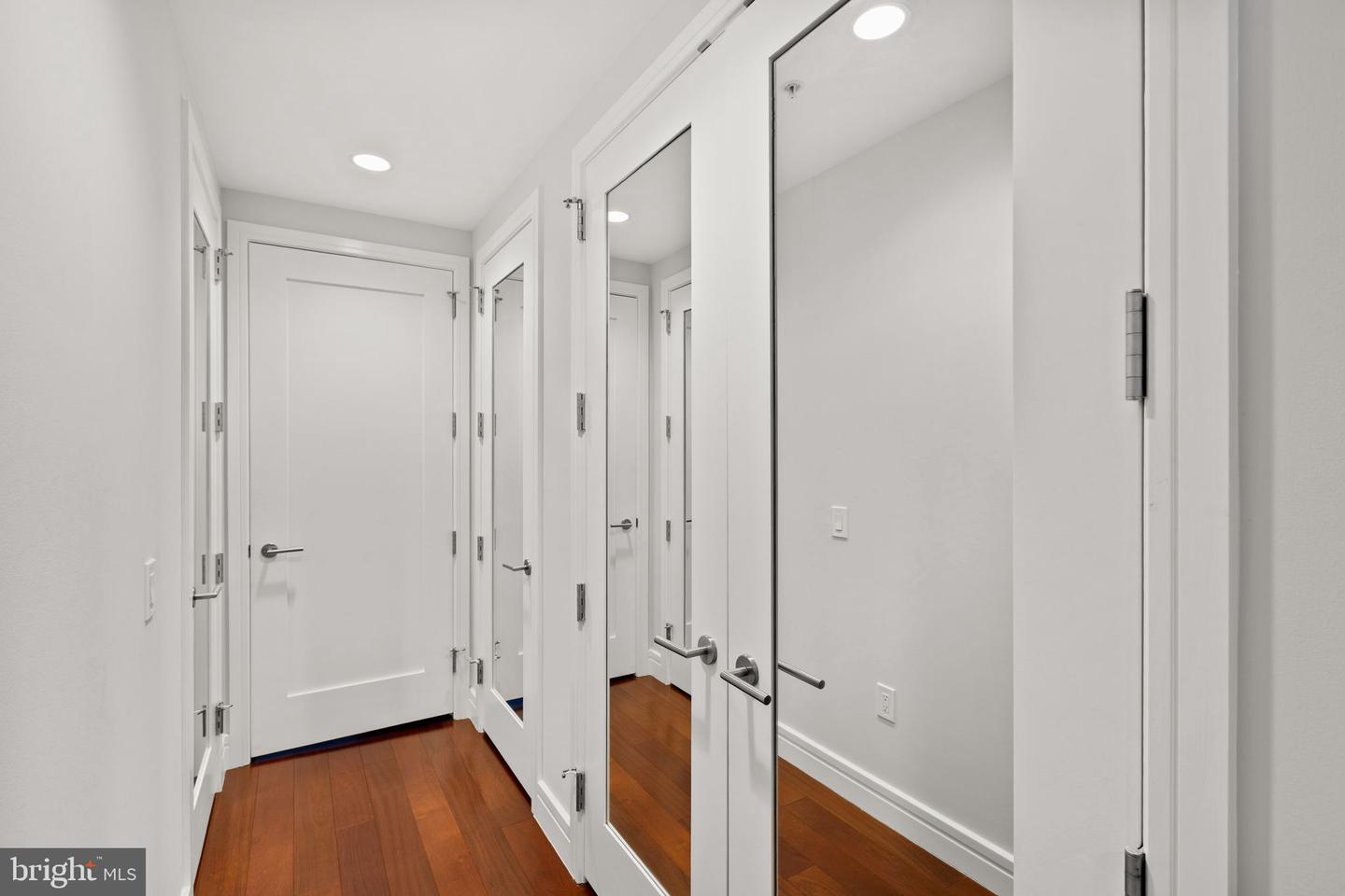 1414 S Penn Sq #10a Property Photo 19
