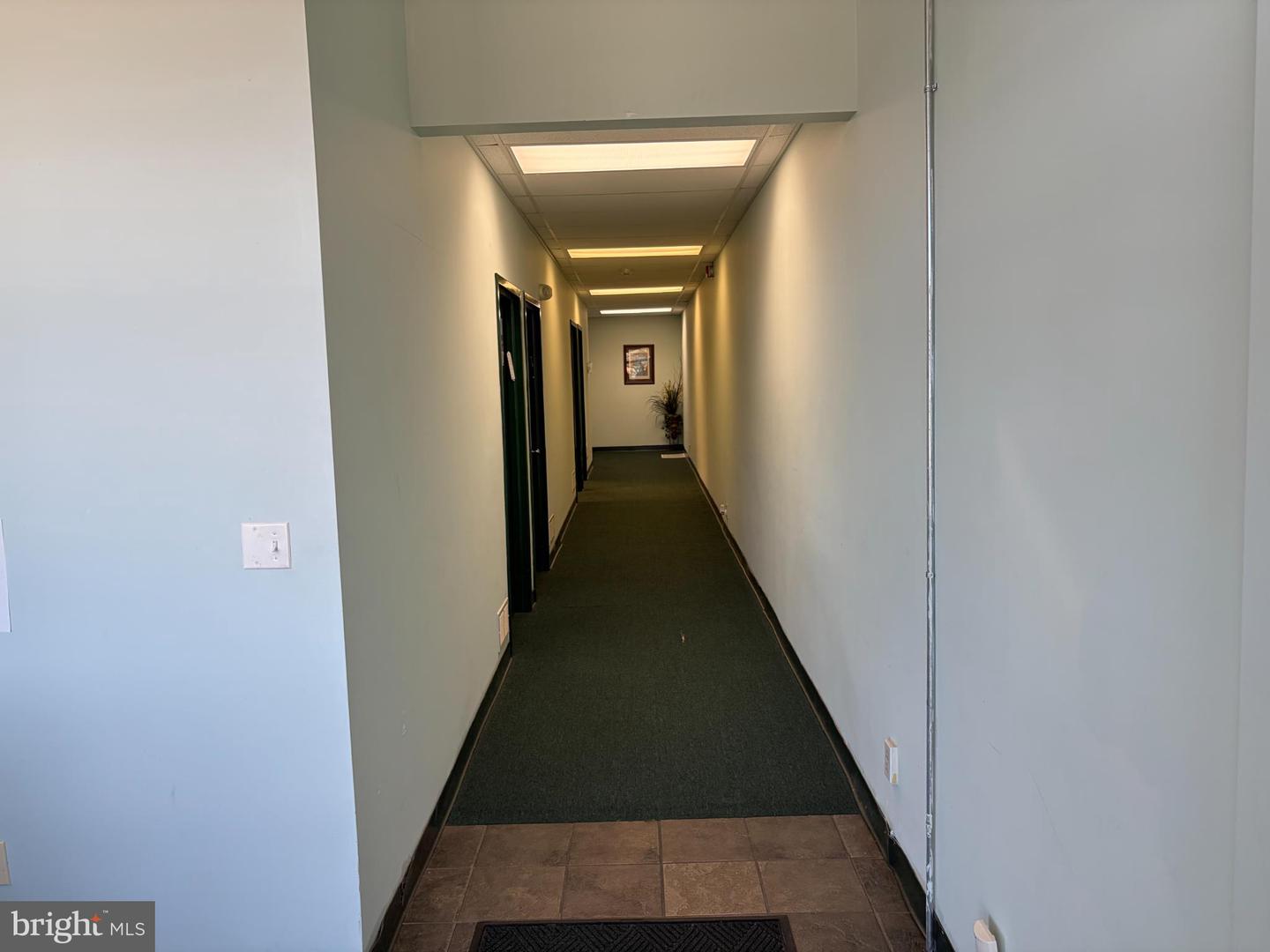 3222 W Cheltenham Ave #b2 Property Photo 3