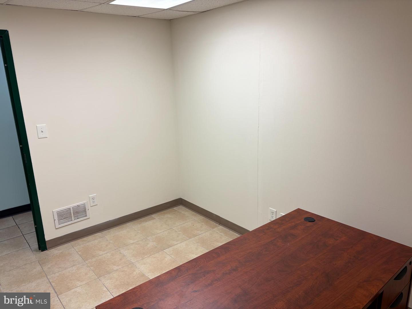 3222 W Cheltenham Ave #b2 Property Photo 14