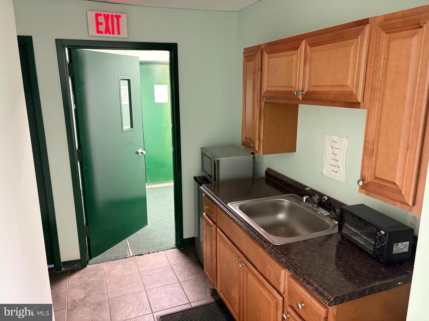 3222 W Cheltenham Ave #b2 Property Photo 22
